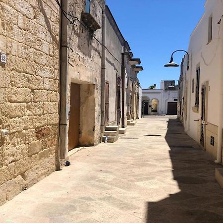 Odegos Monolocali Vico Sant'Antonio Villa Carpignano Salentino Exterior foto
