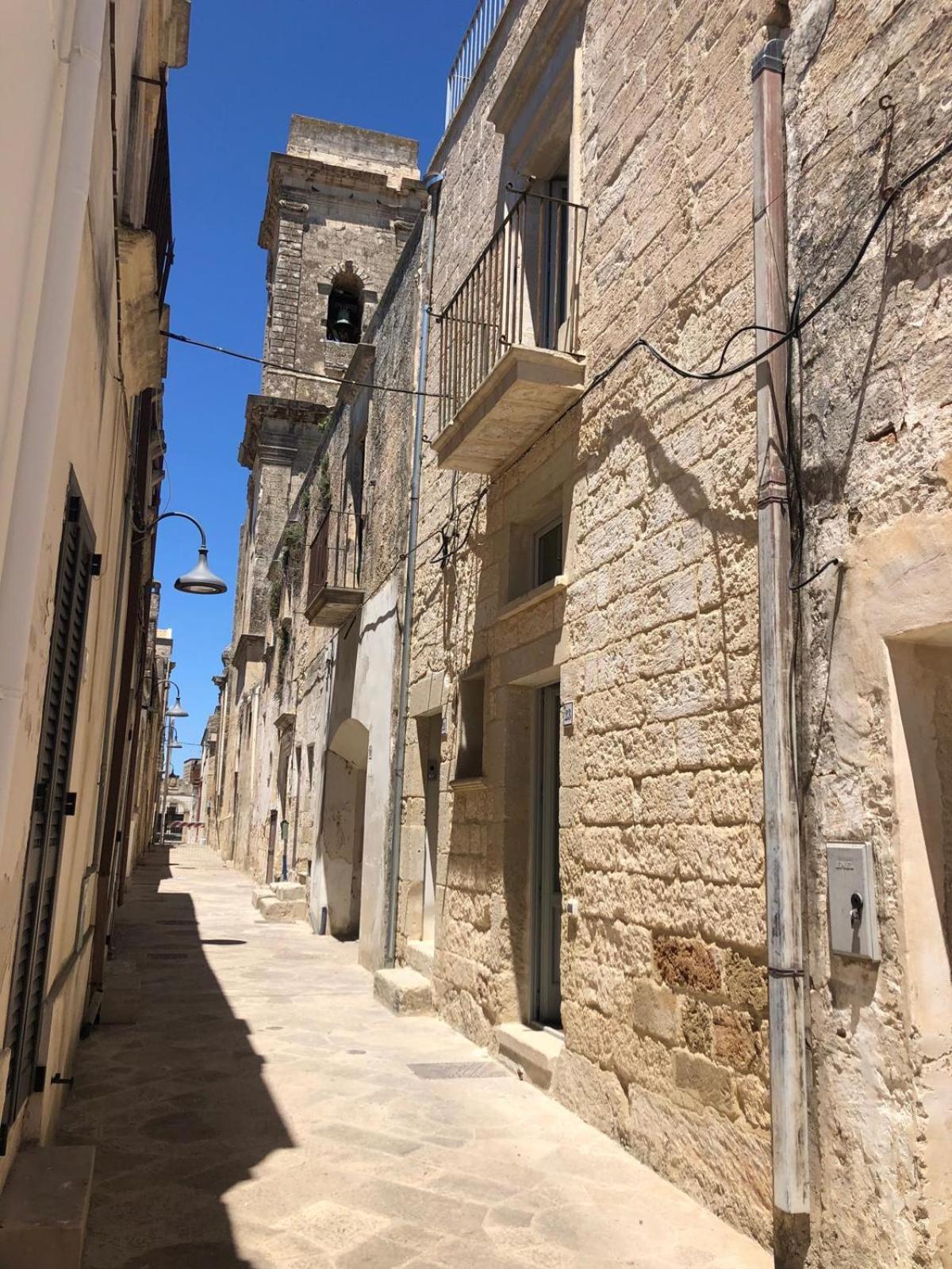 Odegos Monolocali Vico Sant'Antonio Villa Carpignano Salentino Exterior foto