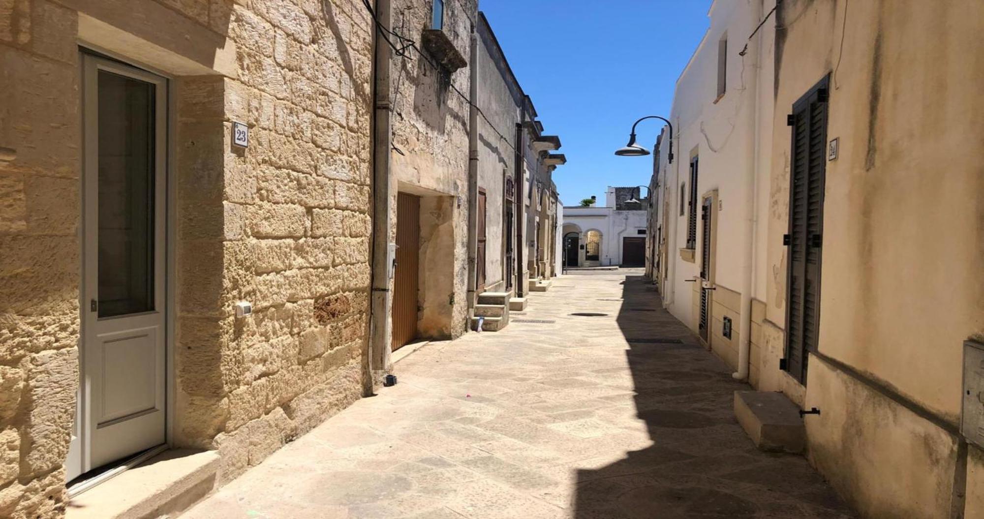 Odegos Monolocali Vico Sant'Antonio Villa Carpignano Salentino Exterior foto