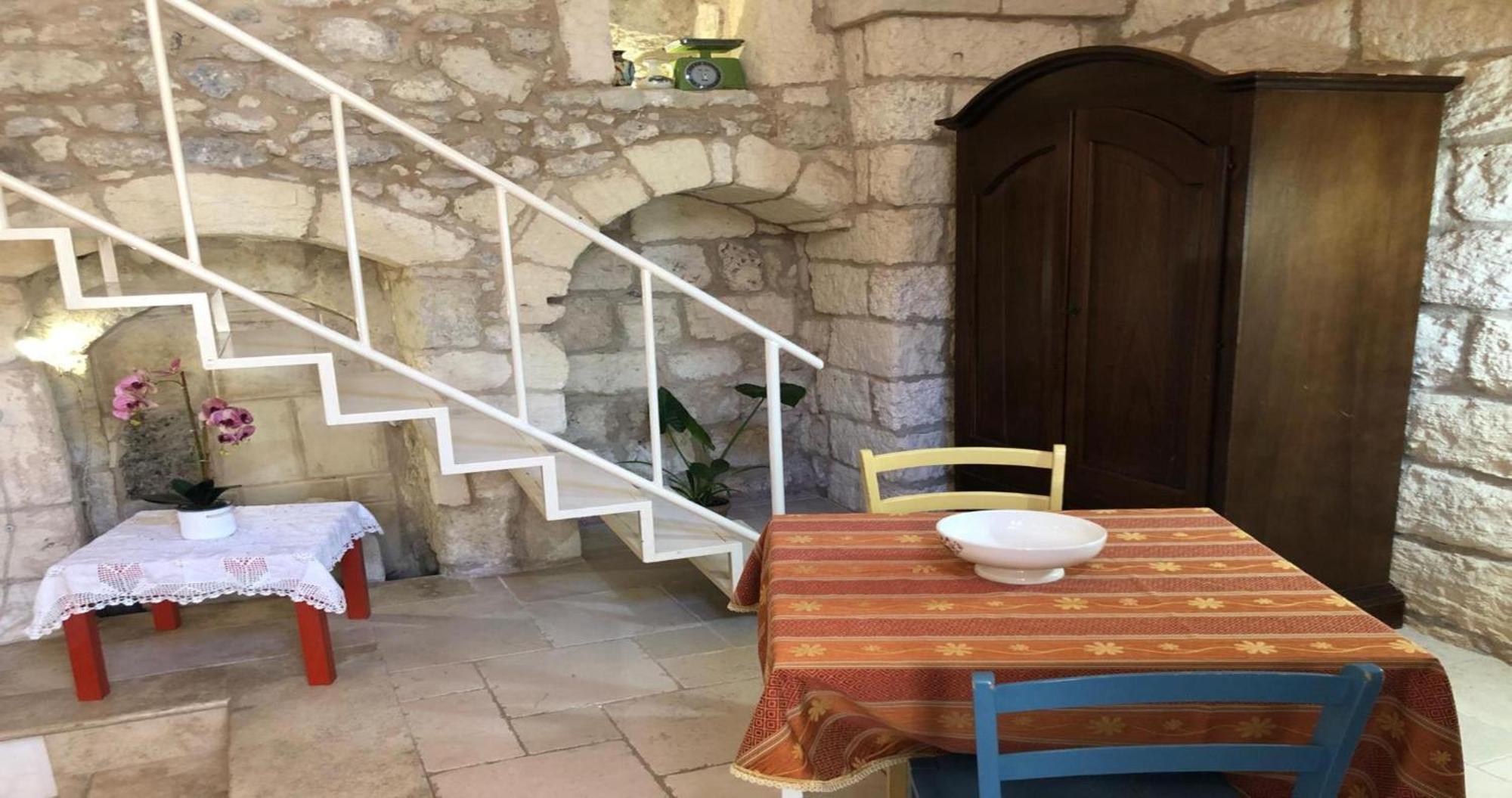 Odegos Monolocali Vico Sant'Antonio Villa Carpignano Salentino Exterior foto